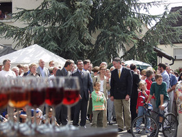 Straßenfest im alten Ortskern